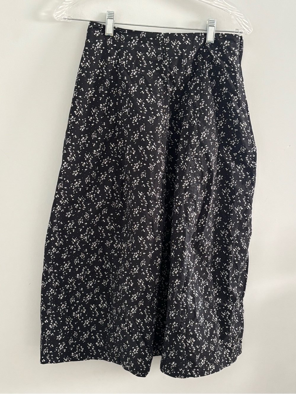 🐞Uniqlo Black Midi Skirt with White Speckle Print - Picture 2 of 11